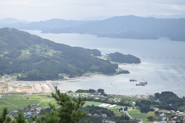 箱根山展望台からの景色。陸前高田は海と山に囲まれた自然豊かなところです
