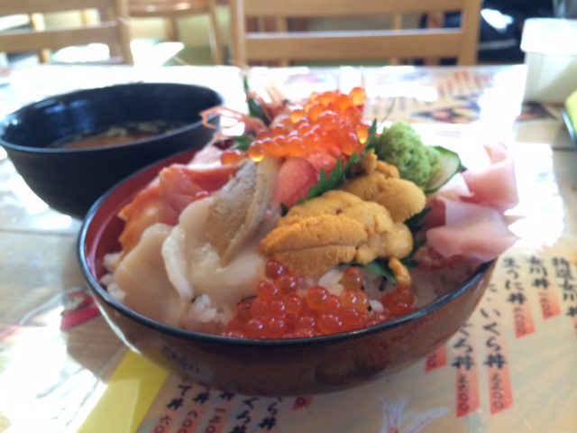 おかせい「特選女川丼」