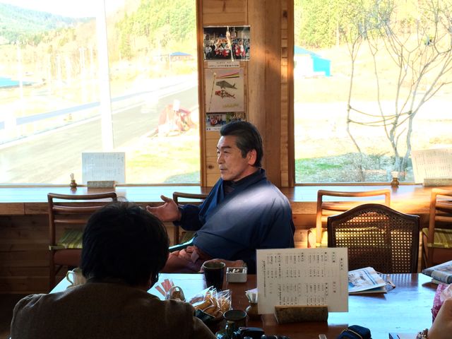 ダンディーな、「蕎麦屋　てらっぱだげ」店主の千葉さん