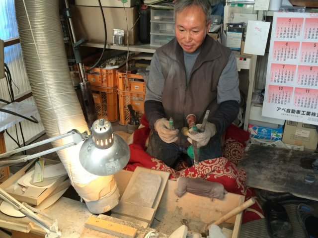 これぞ、職人！「エンドーすずり館」遠藤さん